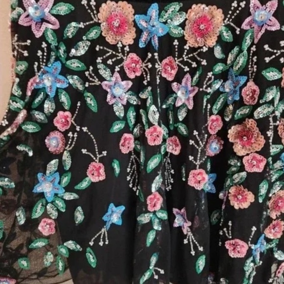 Mac Duggal Beaded Black Floral Mini Dress - Picture 14 of 15